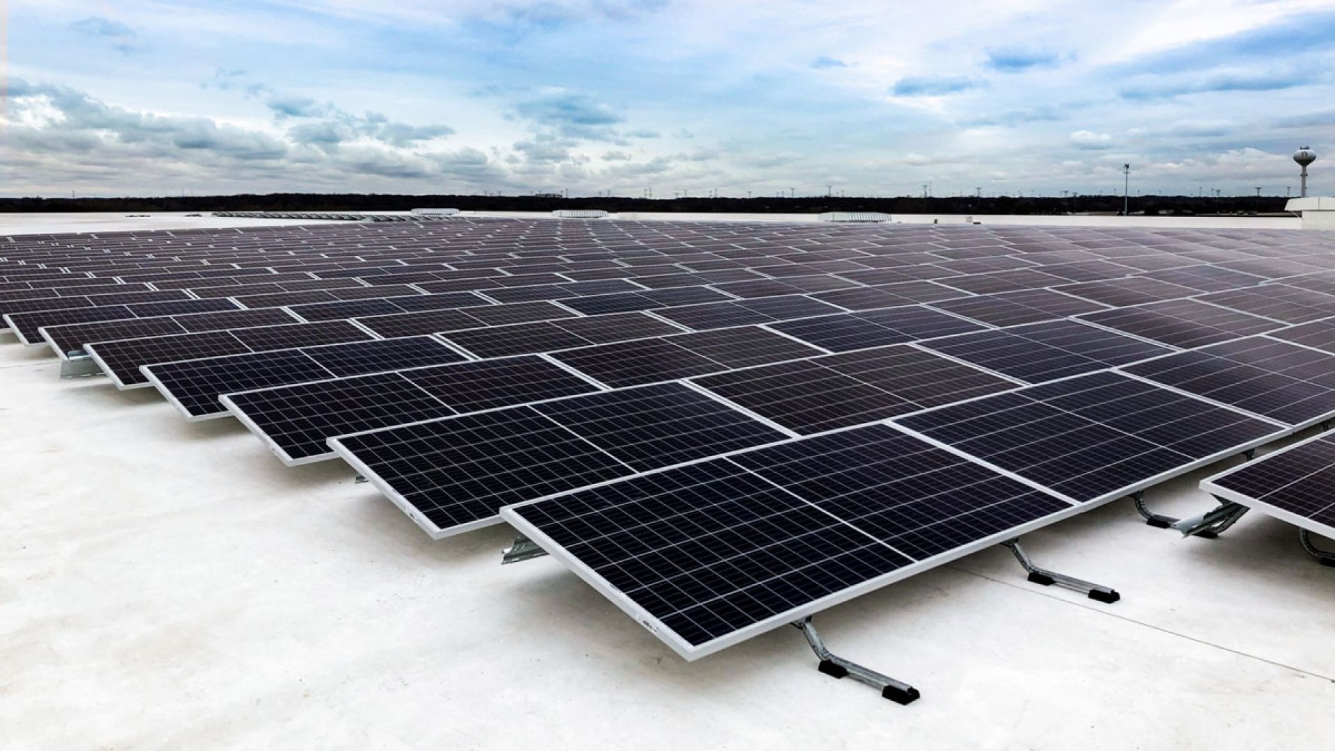 Solar Panels at Automann in Illinois