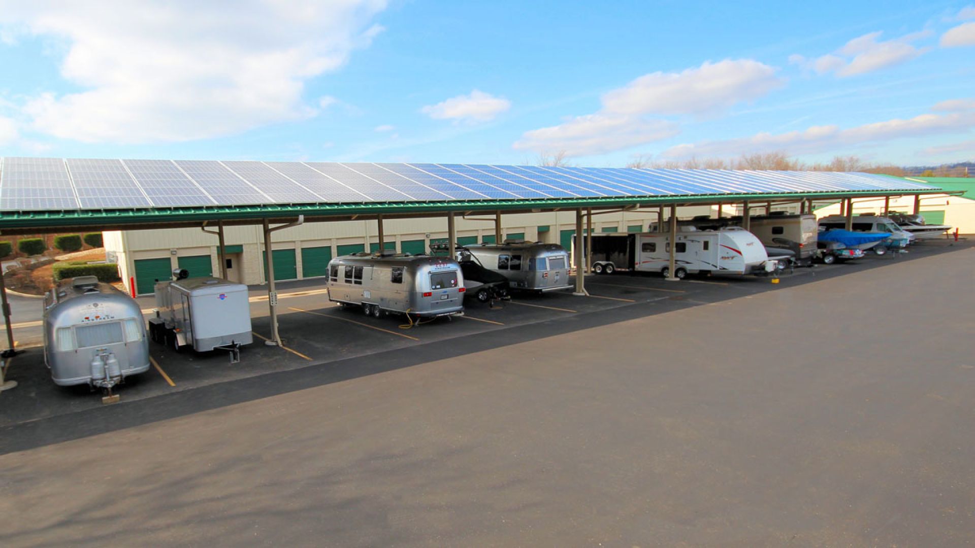 solar panels on RV and boat storage at Mallory Station