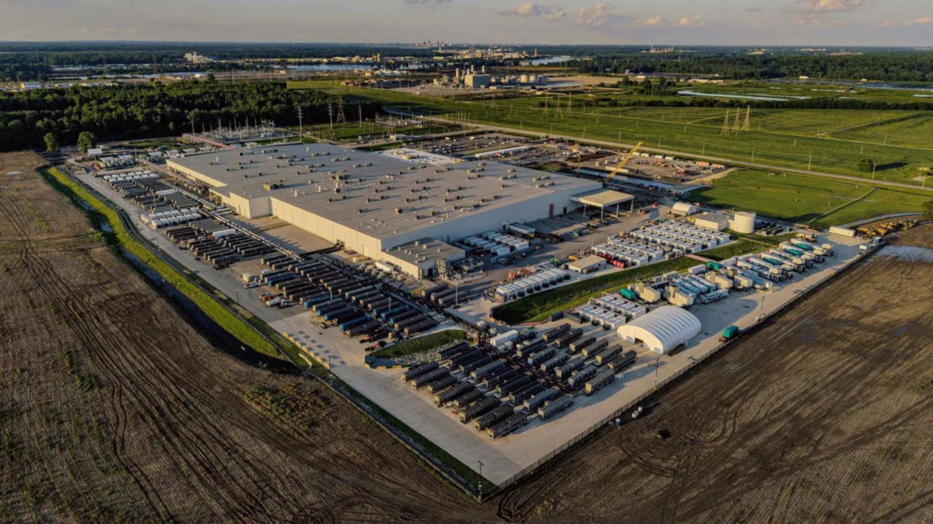 xAI Colossus Data Center in Memphis, TN