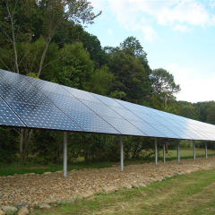 Solar-Panels-at-ORNL-facility