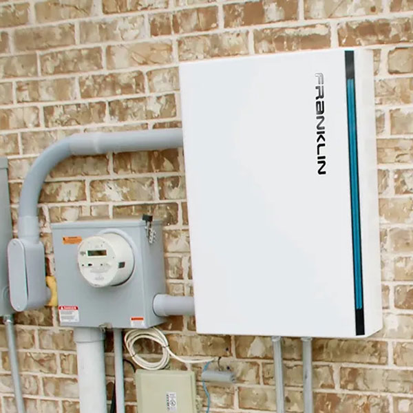 Franklin aPower Battery on side of home